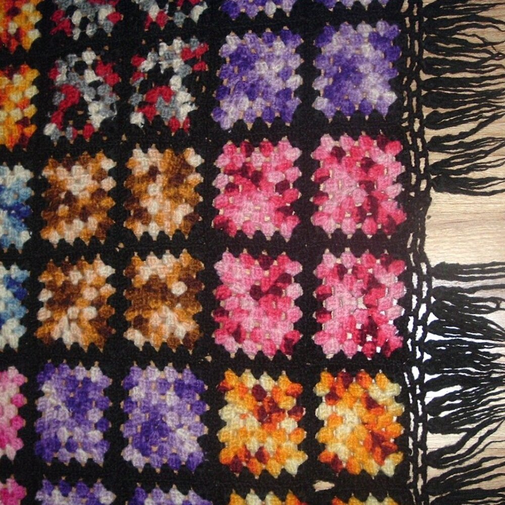 VTG Large Crochet Granny Square Patchwork Blanket Afghan Throw Bed Top 46’ X 66’ - Picture 3 of 3